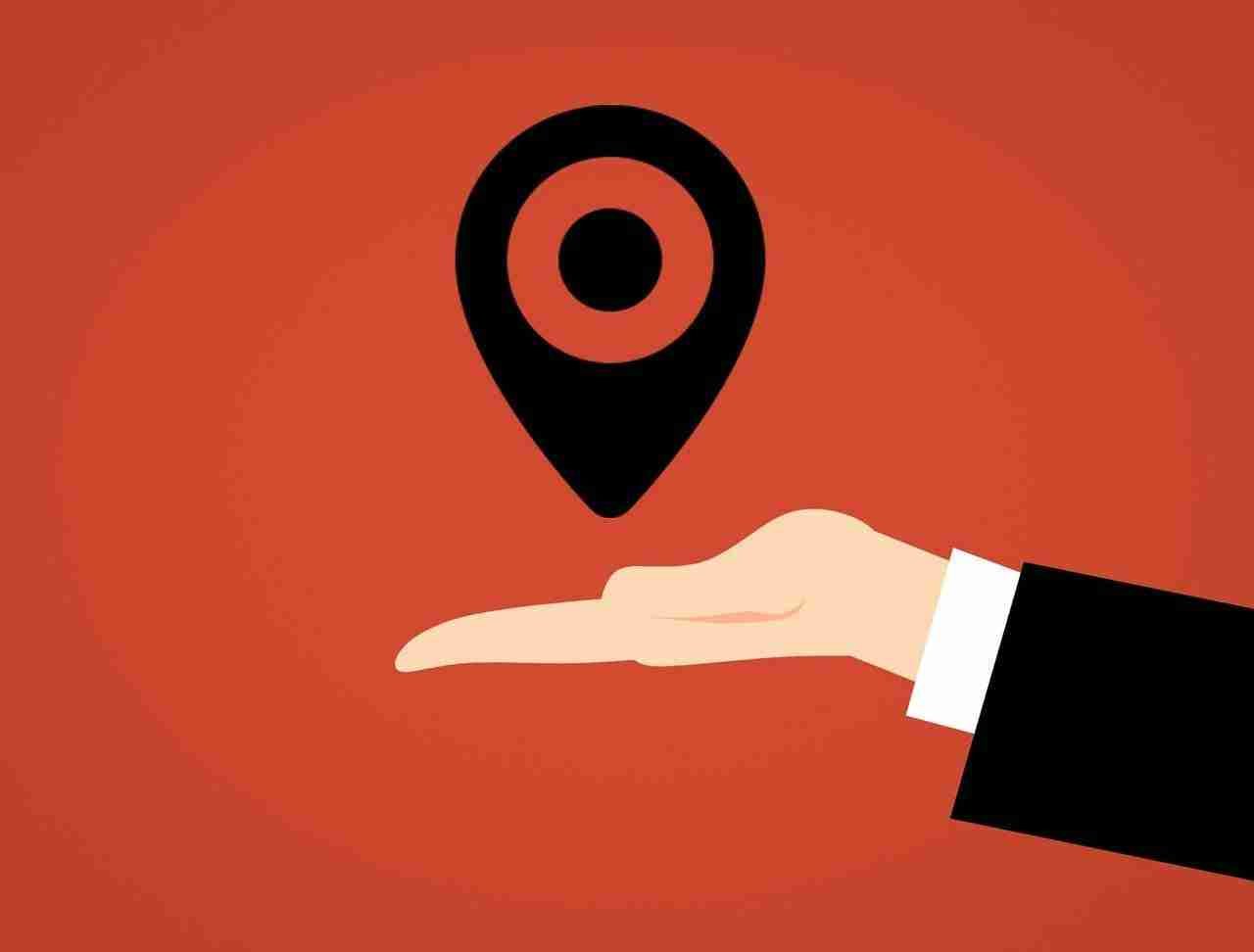 real-time-location-on-whatsapp