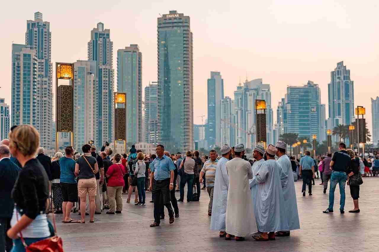 whatsapp-account-work-in-dubai